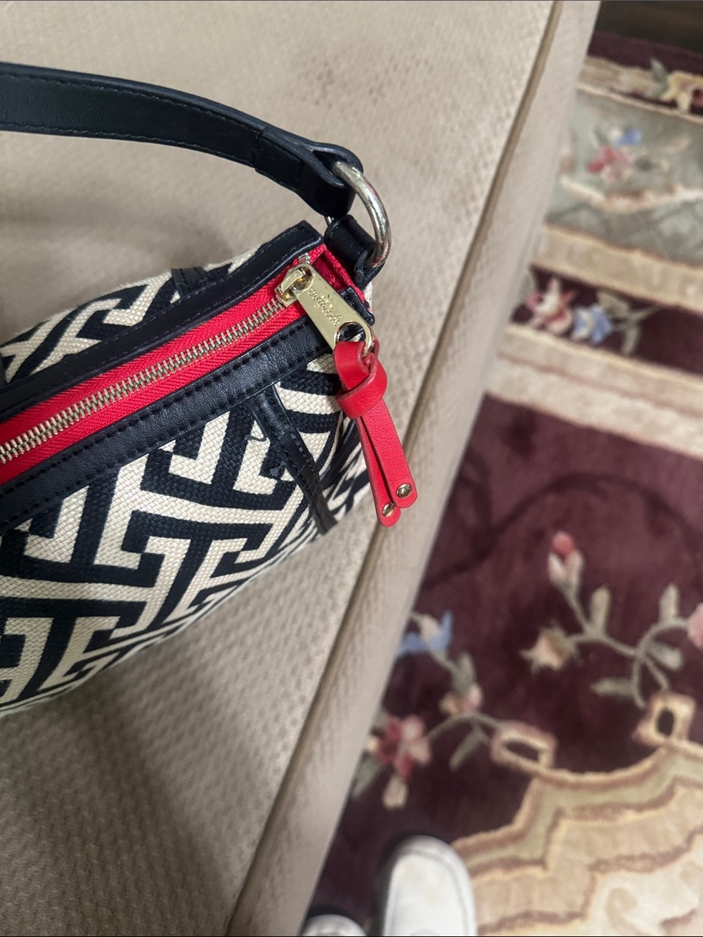 Spartina 449 Black and Cream Geometric Crossbody with Red Trim. - Picture 5 of 6